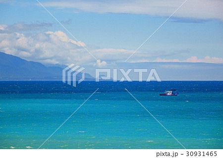 Seascape of boat in Sansiantai 30931465