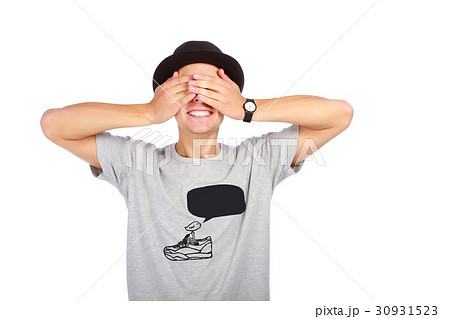 Guy in a hat with closed eyes 30931523