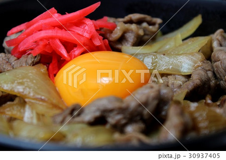 和食(牛丼)のアップ 和食(牛丼)のアップ 30937405