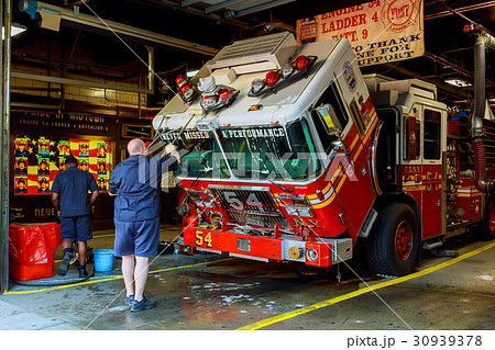 NEW YORK CITY, USA - 04, 2017 NEW YORK CITY, USA - 04, 2017 30939378