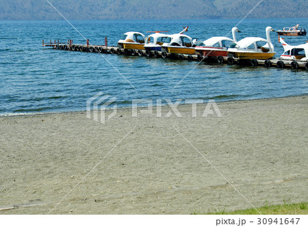 快晴の屈斜路湖 快晴の屈斜路湖 30941647