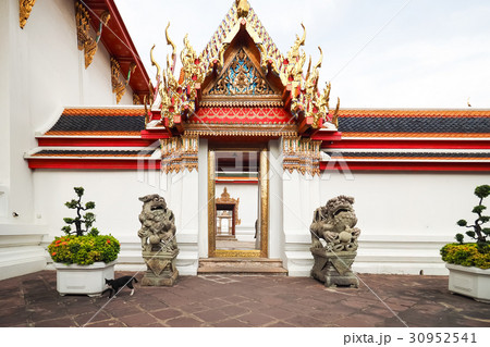 涅槃仏 寝釈迦仏 リクライニング仏陀 30952541