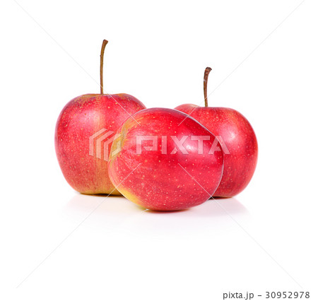 A ripe apple on white background 30952978