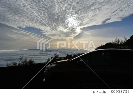 富士山五合目からの雲海 30958735