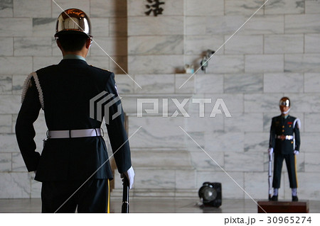 中正紀念堂 衛兵交代式 中正紀念堂 衛兵交代式 30965274