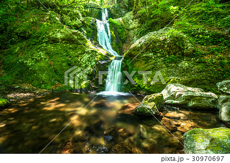 《東京都》海沢渓谷・三ツ釜の滝《奥多摩》 30970697