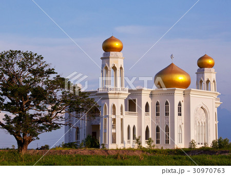 islamic mosque 30970763