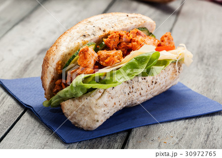 Kebab sandwich 30972765