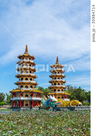 塔 タワー そびえる 30984714