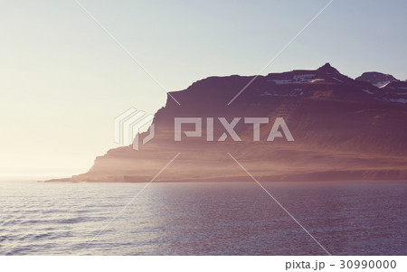 Iceland 30990000