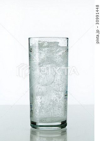 炭酸水 炭酸水 30991448
