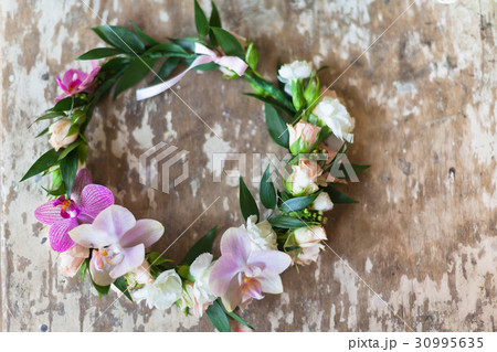 Beautiful handmade floral wreath 30995635