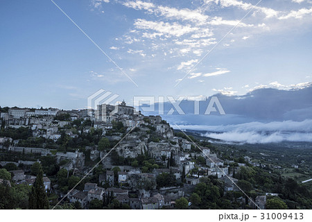 朝焼けのゴルド 31009413