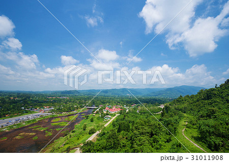 Landscape view from Khun Dan Prakarn Chon Dam  31011908