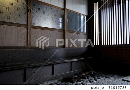 日本家屋 玄関の写真素材
