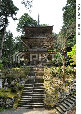 国宝　明通寺三重塔 31027623