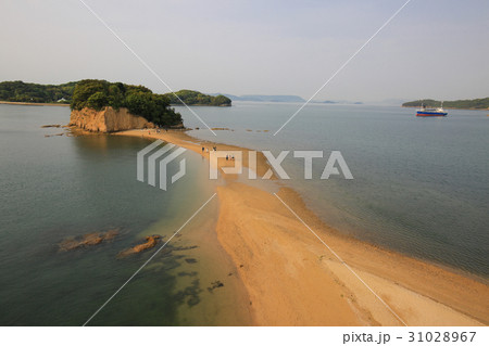 香川県土庄町 朝のエンジェルロード 香川県土庄町 朝のエンジェルロード 31028967