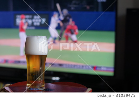 休日の一コマ(ビール) 休日の一コマ(ビール) 31029475