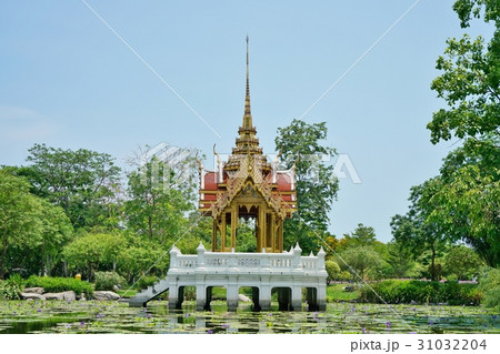 タイ、タイランド、タイ王国の建築、公園、睡蓮の池 タイ、タイランド、タイ王国の建築、公園、睡蓮の池 31032204