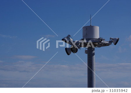 空港の照明塔_国際空港のイメージ 空港の照明塔_国際空港のイメージ 31035942
