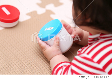 乳児　肌ケアイメージ 31038417