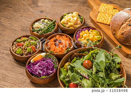 サラダいろいろ Various vegetable salads サラダいろいろ Various vegetable salads 31038498