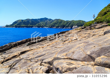 英虞崎に立つ二木島灯台 英虞崎に立つ二木島灯台 31055296