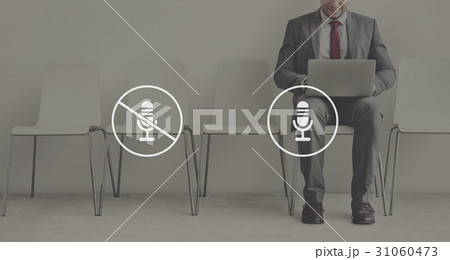 Multimedia Entertainment Microphone On/Off Button 31060473