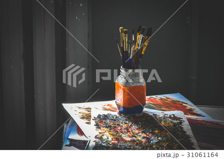 Drawing brushes in a glass Drawing brushes in a glass 31061164