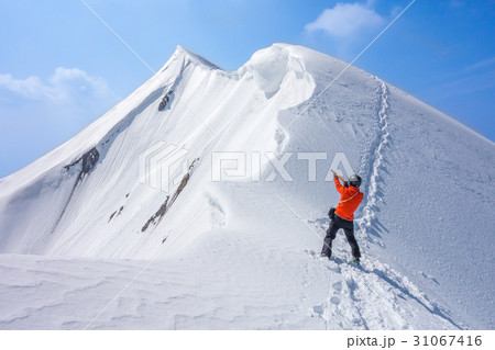 中国地方最高峰！伯耆大山、剣ヶ峰に挑む人 31067416
