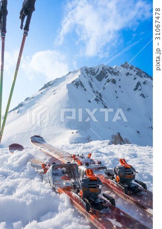 中国地方最高峰！伯耆大山、キリン峠より槍ヶ峰を見る 31067478