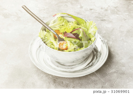 The dietary mixed greens salad 31069901