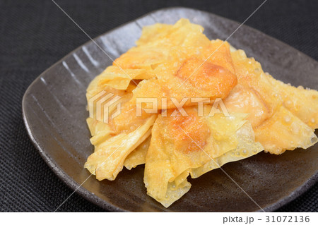 おいしい揚げ餃子 31072136