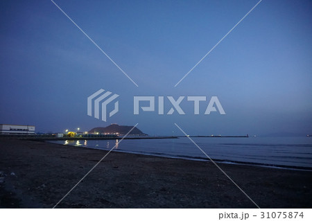 裏函館山の夜景 七重浜より撮影 裏函館山の夜景 七重浜より撮影 31075874