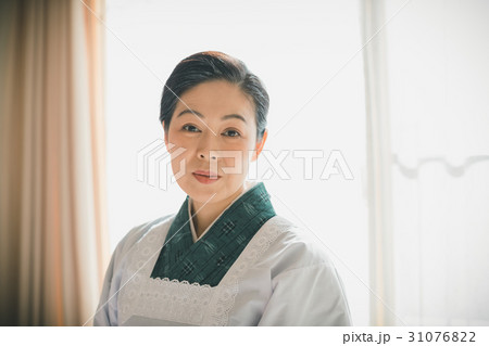 woman during pregnancy or shortly after childbirth woman during pregnancy or shortly after childbirth 31076822