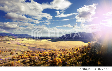 Sunset landscape.Sunbeam and sunrise. 31077658