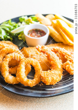 Fried Seafood platter 31088703