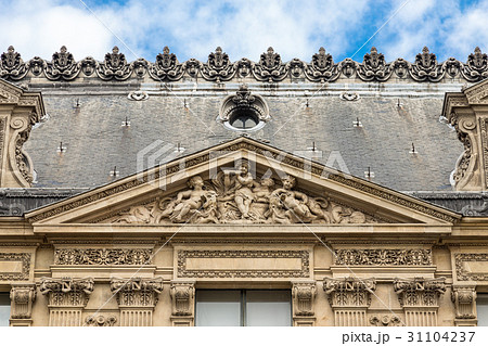 Architectural exteriors details of the Louvre 31104237
