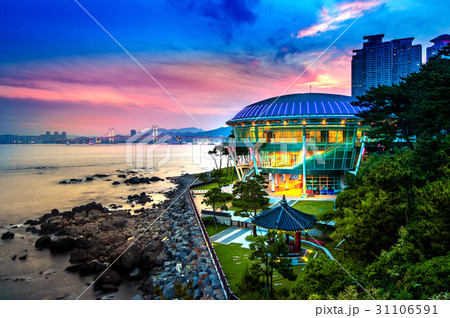 Busancityscape and Gwangan bridge at sunset  31106591