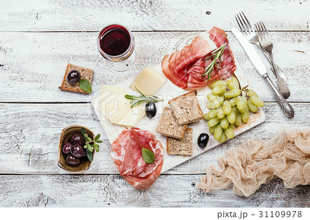 Typical italian antipasto Typical italian antipasto 31109978