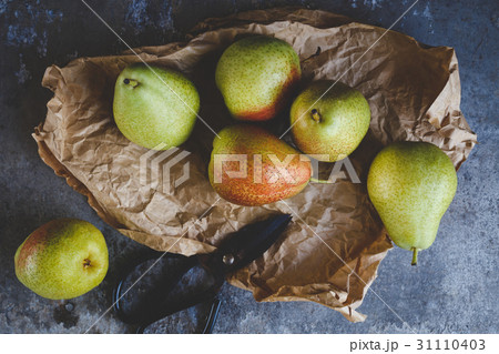 Fresh Forelle Pears Fresh Forelle Pears 31110403