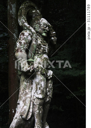 両子寺仁王像 31111789