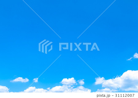 空　雲　コピースペース　積雲　春の空　広いコピースペース 31112007