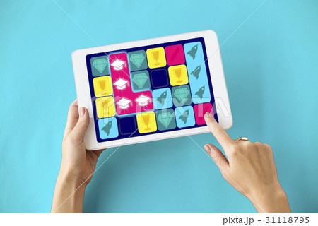 Education Mortarboard Spaceship Diamond Matching Game 31118795