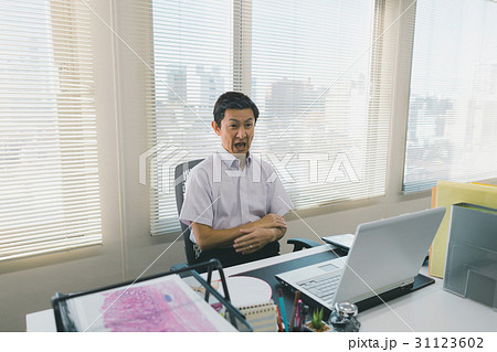 office 31123602