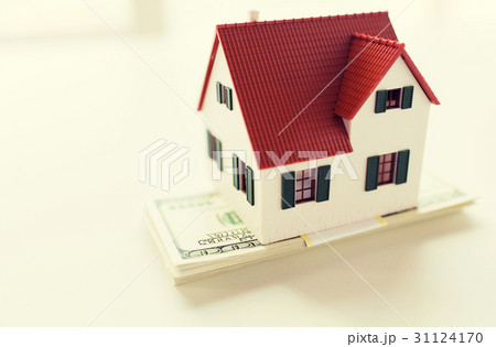 close up of home or house model and money close up of home or house model and money 31124170