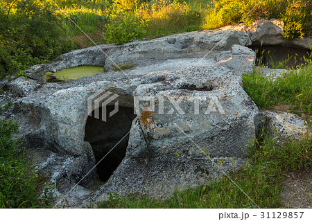 Cave city Bakla in Bakhchysarai Raion, Crimea. 31129857