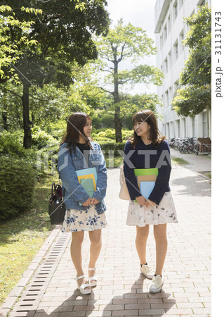 キャンパスライフイメージ 女子大生ポートレート 撮影協力:日本経済大学 キャンパスライフイメージ 女子大生ポートレート 撮影協力:日本経済大学 31131743