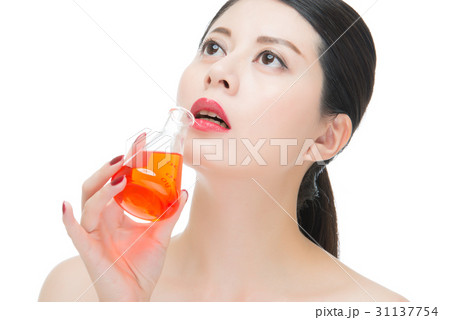 asian woman drinking chemistry makeup cosmetic li 31137754