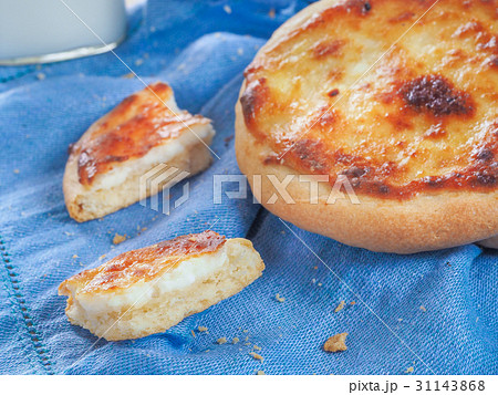 Carols cheesecake with cottage cheese 31143868